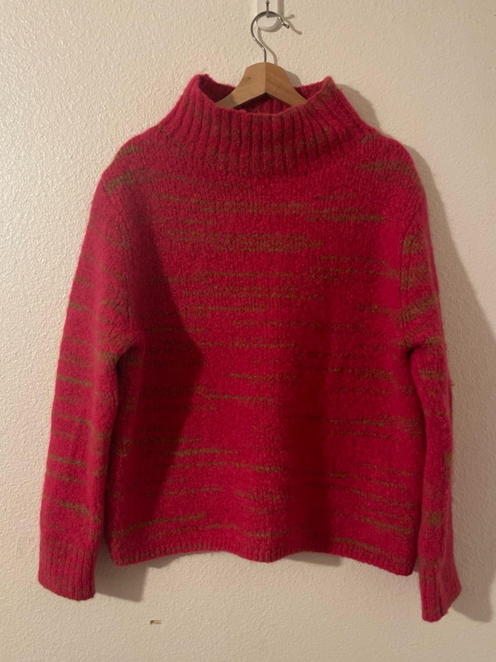 Banana Republic Wool Blend Italian Spacedye Pink Sweater Size Large